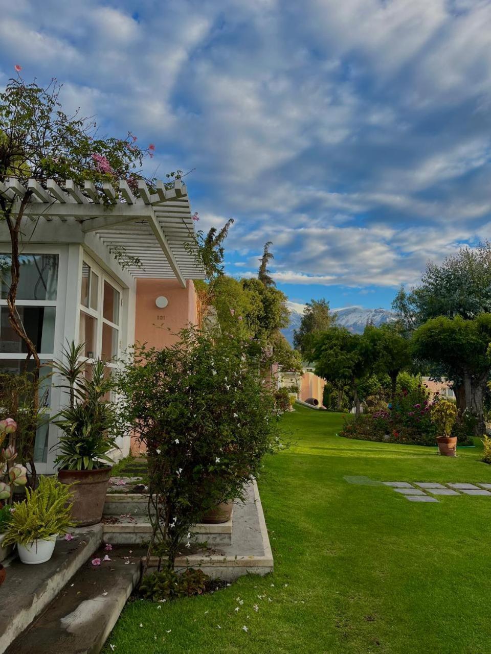 La Posada Del Puente Arequipa Bagian luar foto